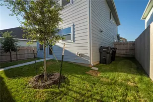 9507 Morning Iris Dr, Manor, TX 78653 - Photo 32