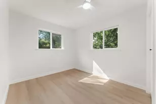 1708 Adina St, Austin, TX 78721 - Photo 18