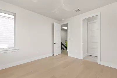 100 W Odell Street #3, Austin, TX 78752 - Photo 26