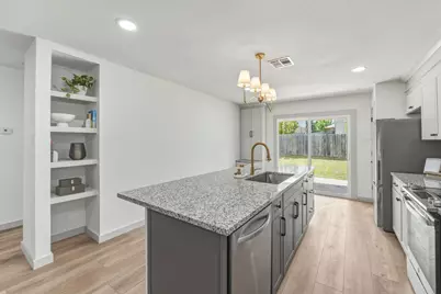 211 Banner Avenue, Leander, TX 78641 - Photo 6