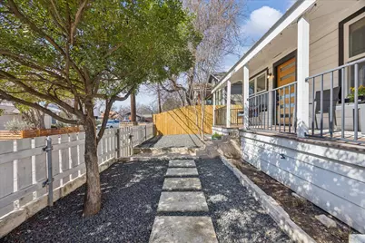 2306 Santa Maria Street, Austin, TX 78702 - Photo 14