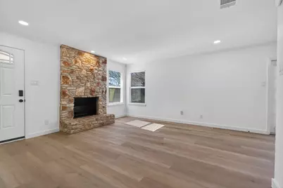 8400 Seminary Ridge Drive, Austin, TX 78745 - Photo 6