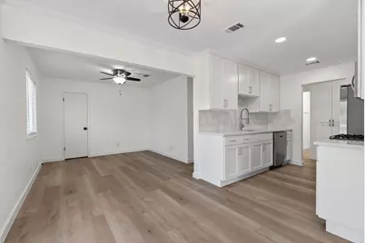 8400 Seminary Ridge Drive, Austin, TX 78745 - Photo 10