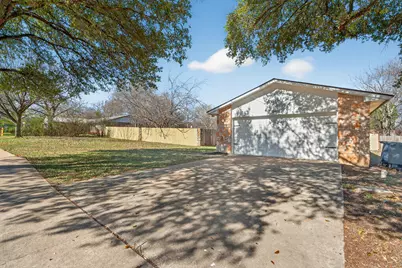 8400 Seminary Ridge Drive, Austin, TX 78745 - Photo 2