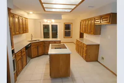 10225 Pinehurst Drive, Austin, TX 78747 - Photo 6