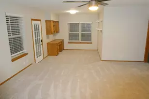 10225 Pinehurst Dr, Austin, TX 78747 - Photo 12