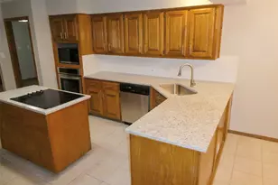 10225 Pinehurst Dr, Austin, TX 78747 - Photo 18