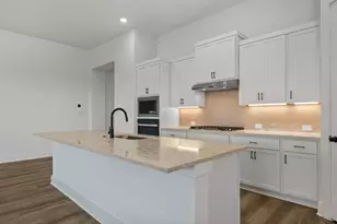 731 Sage Thrasher Cir, Dripping Springs, TX 78620 - Photo 8