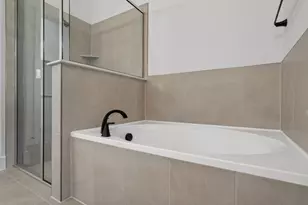 731 Sage Thrasher Cir, Dripping Springs, TX 78620 - Photo 22