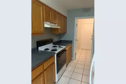 413-415 Live Oak Street #A & B, Kyle, TX 78640 - Photo 4