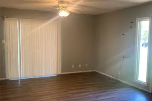413-415 Live Oak St, Kyle, TX 78640 - Photo 2