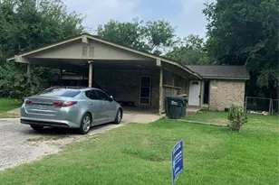 413-415 Live Oak St, Kyle, TX 78640 - Photo 1