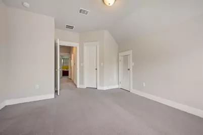 13501 Metric Boulevard #14, Austin, TX 78727 - Photo 18
