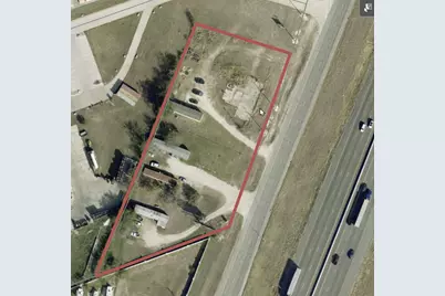 13615 N Interstate 35 Highway, Jarrell, TX 76537 - Photo 1