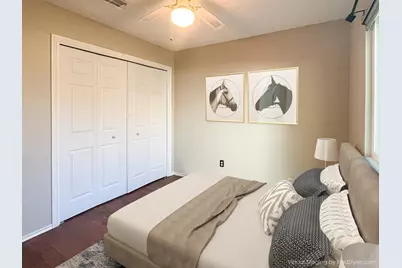 8705 Clearbrook Trail #B, Austin, TX 78729 - Photo 12