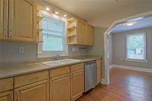 206 E 6th St, Georgetown, TX 78626 - Photo 12