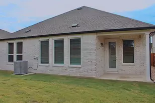 2245 S Leppy Ln, Leander, TX 78641 - Photo 16