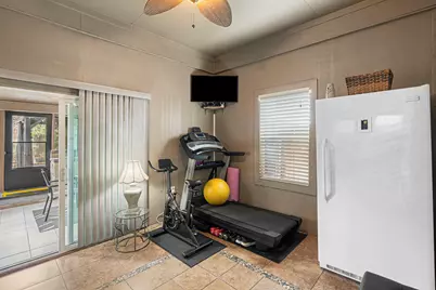 212 Parkrose Drive, Buda, TX 78610 - Photo 20