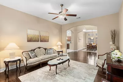 212 Parkrose Drive, Buda, TX 78610 - Photo 10