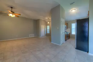 2311 Lasso Dr, Round Rock, TX 78681 - Photo 8