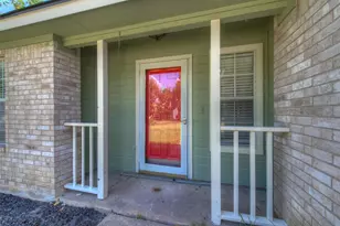 2311 Lasso Dr, Round Rock, TX 78681 - Photo 2