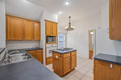 1804 Montana Sky Drive, Austin, TX 78727 - Photo 6