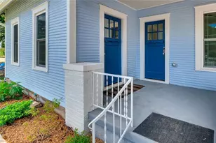 906 E 38 1/2 St, Austin, TX 78751 - Photo 4