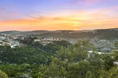 5301 Valburn Circle, Austin, TX 78731 - Photo 2