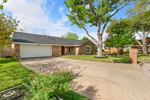 4805 Midoak Cir, Austin, TX 78749 - Photo 1