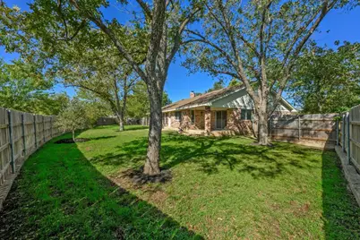 4805 Midoak Circle, Austin, TX 78749 - Photo 26