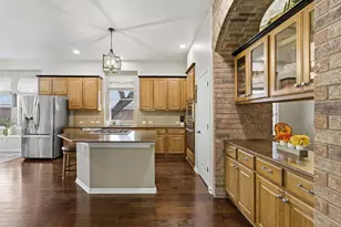 526 Victoria Dr, Cedar Park, TX 78613 - Photo 14