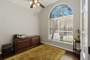 526 Victoria Dr, Cedar Park, TX 78613 - Photo 8