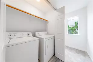 8805 Mountain Shadows Cove, Austin, TX 78735 - Photo 18