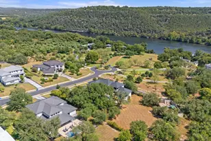 908 Cypress Grove Dr, Austin, TX 78732 - Photo 32