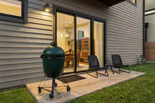 1116 Stobaugh St, Austin, TX 78757 - Photo 34