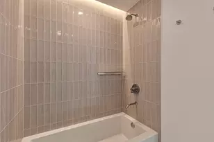 610 Davis St, Austin, TX 78701 - Photo 20