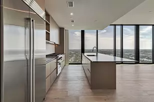 610 Davis St, Austin, TX 78701 - Photo 1