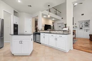 908 Golden Bear Cove, Round Rock, TX 78664 - Photo 4