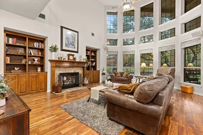 908 Golden Bear Cove, Round Rock, TX 78664 - Photo 2