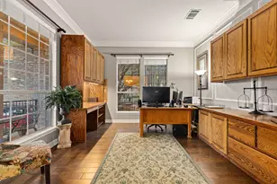 908 Golden Bear Cove, Round Rock, TX 78664 - Photo 16