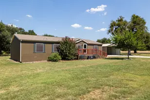 1320 Hwy 138, Florence, TX 76527 - Photo 2