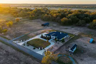 212 Doc Bryson, Bastrop, TX 78602 - Photo 4