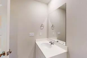 12104 Dillon Fls Dr, Austin, TX 78747 - Photo 6