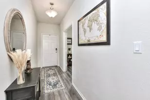 105 Bracken Fern Ln, Georgetown, TX 78626 - Photo 4