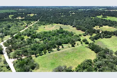 544 Coastal Lane, Luling, TX 78648 - Photo 20