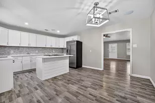 501 Possum Trot St, Burnet, TX 78611 - Photo 10