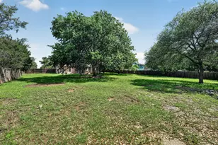 501 Possum Trot St, Burnet, TX 78611 - Photo 36