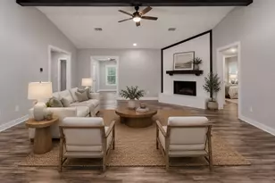 501 Possum Trot St, Burnet, TX 78611 - Photo 2