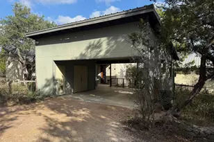 1401 Red Hawk Rd, Wimberley, TX 78676 - Photo 24