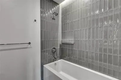 610 Davis Street #2205, Austin, TX 78701 - Photo 12